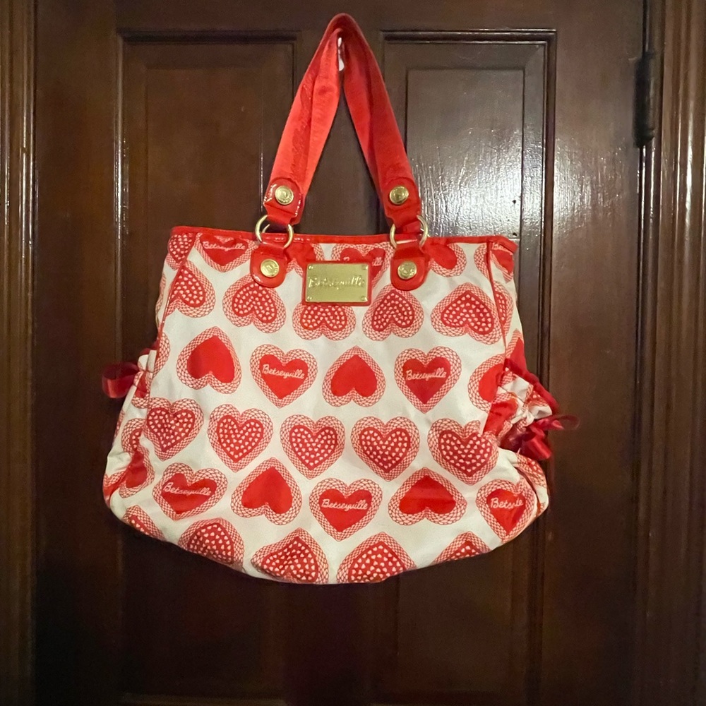 Betsey Johnson purse